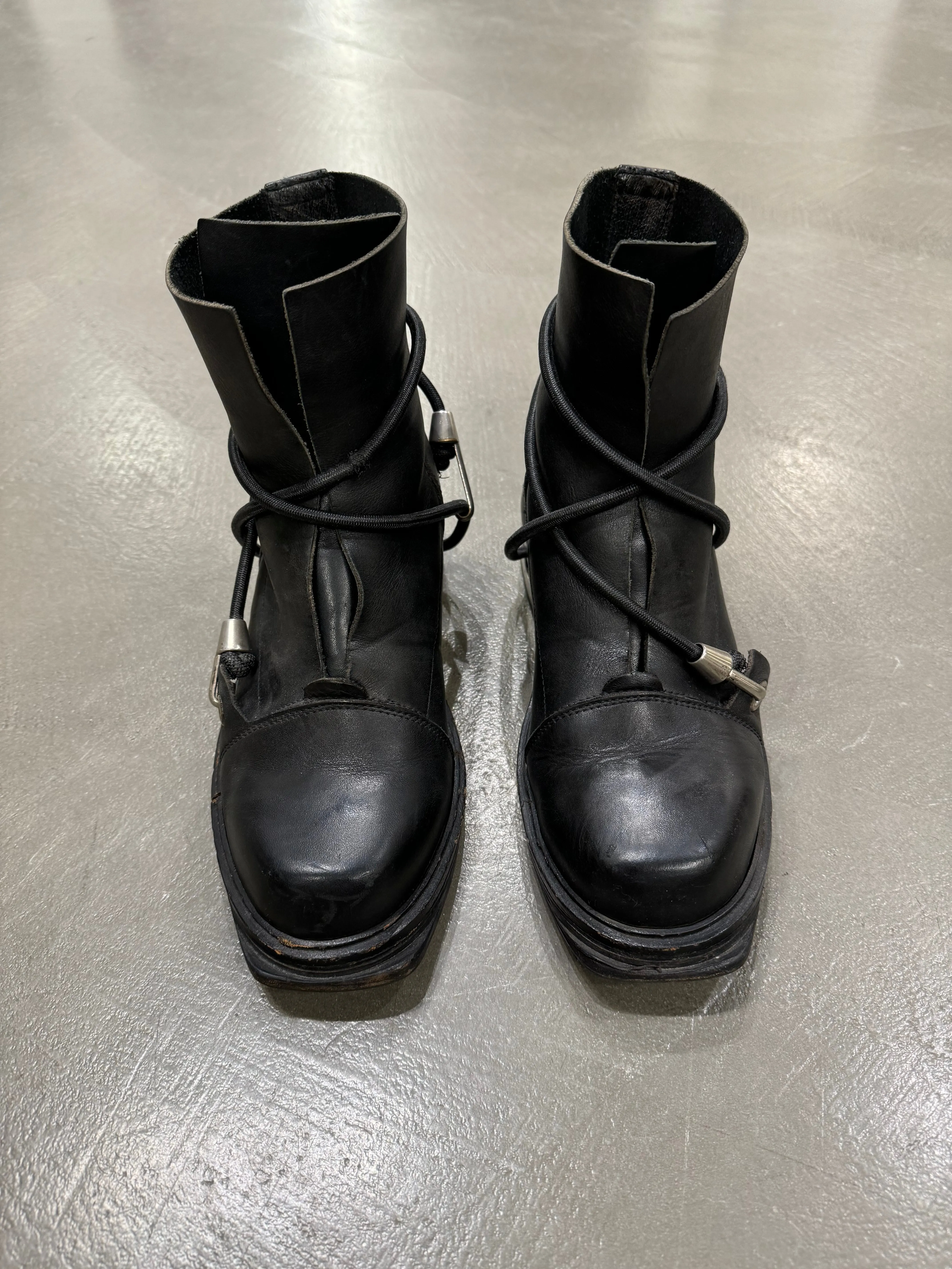 A/W 1996 Dirk Bikkembergs metal heel bungee cord boots
