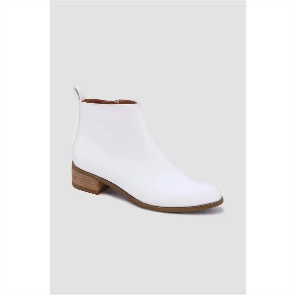 Chic PU Leather Block Heel Boots for Trendy Women