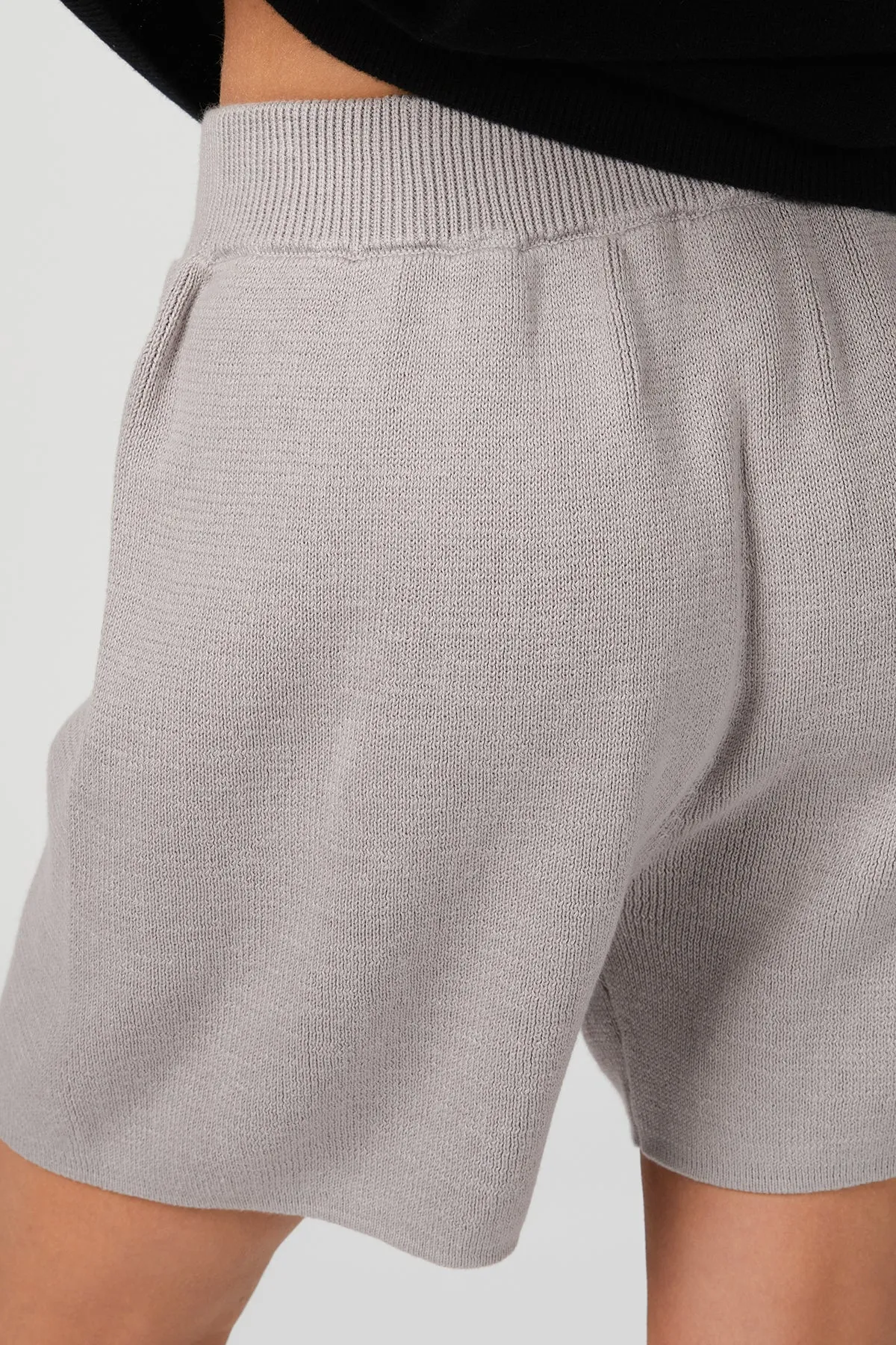 LOUNGE SHORTS