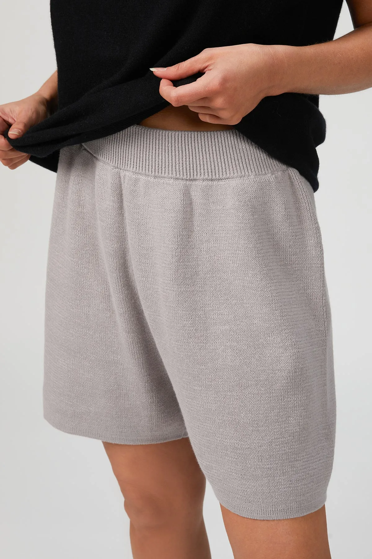 LOUNGE SHORTS