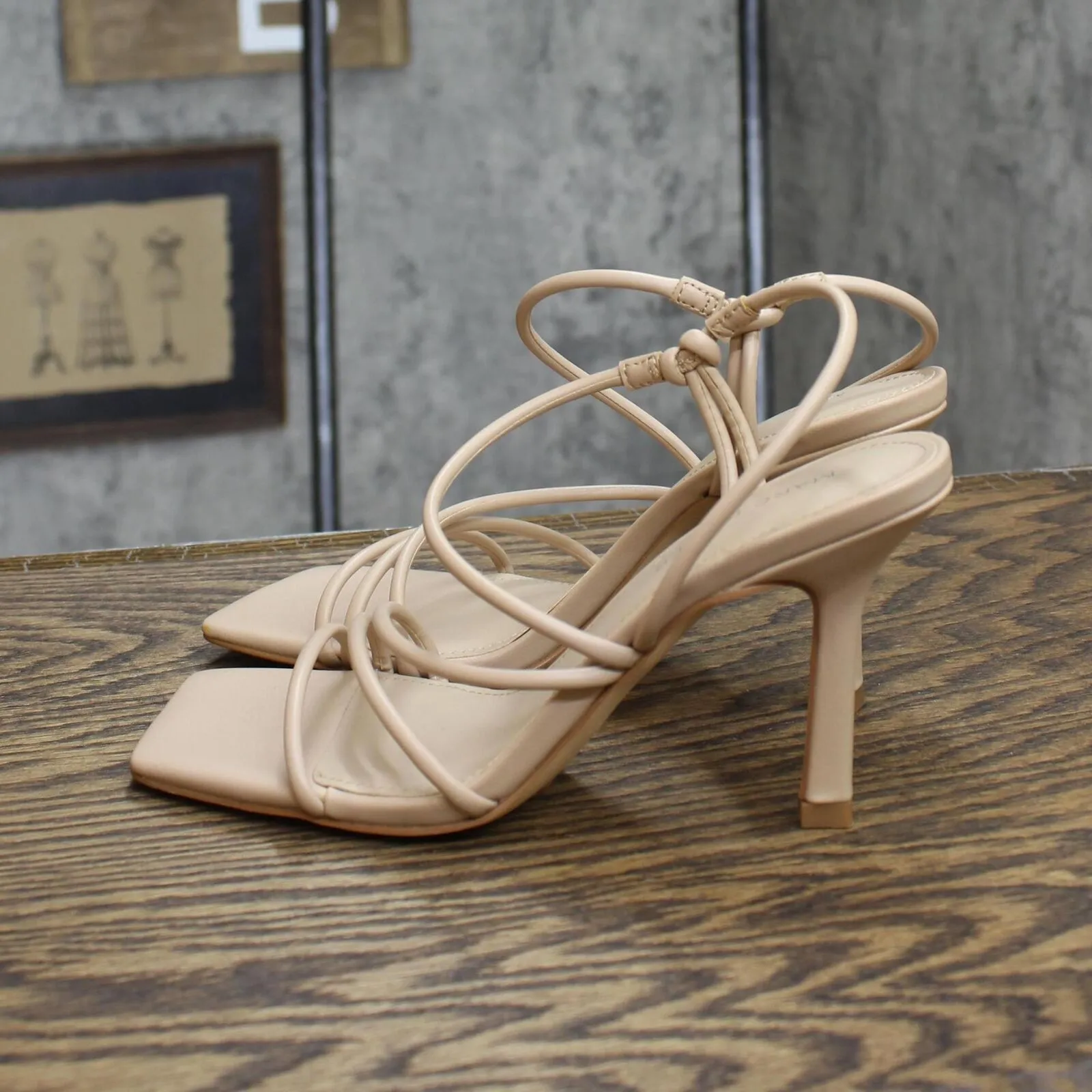Marc Fisher Women's DARETA Heeled Sandal MFDARETA Light Natural Brown 6M