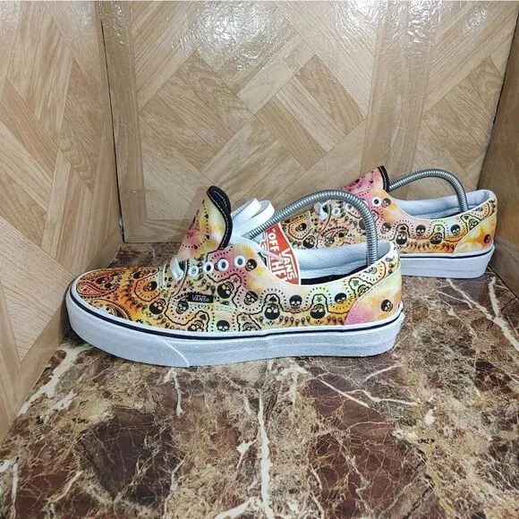 NEW Vans men Off the wall skateboard Skulls shoes sneaker size men 9.5 women 11