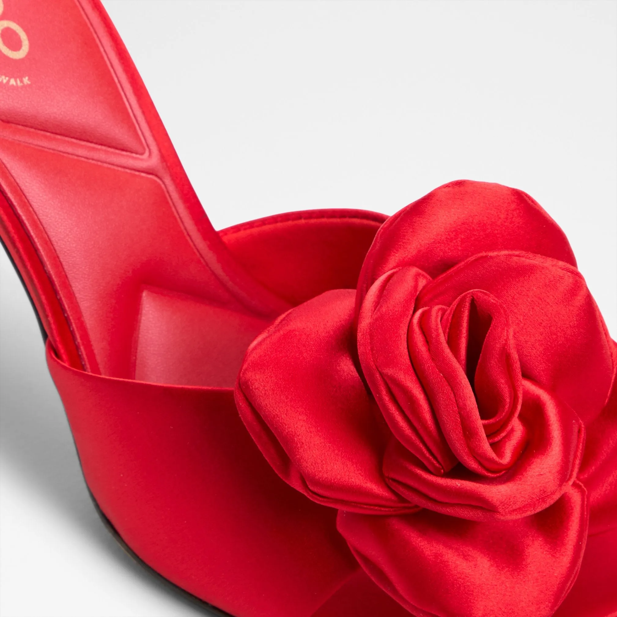 Redrose / Heeled Sandals