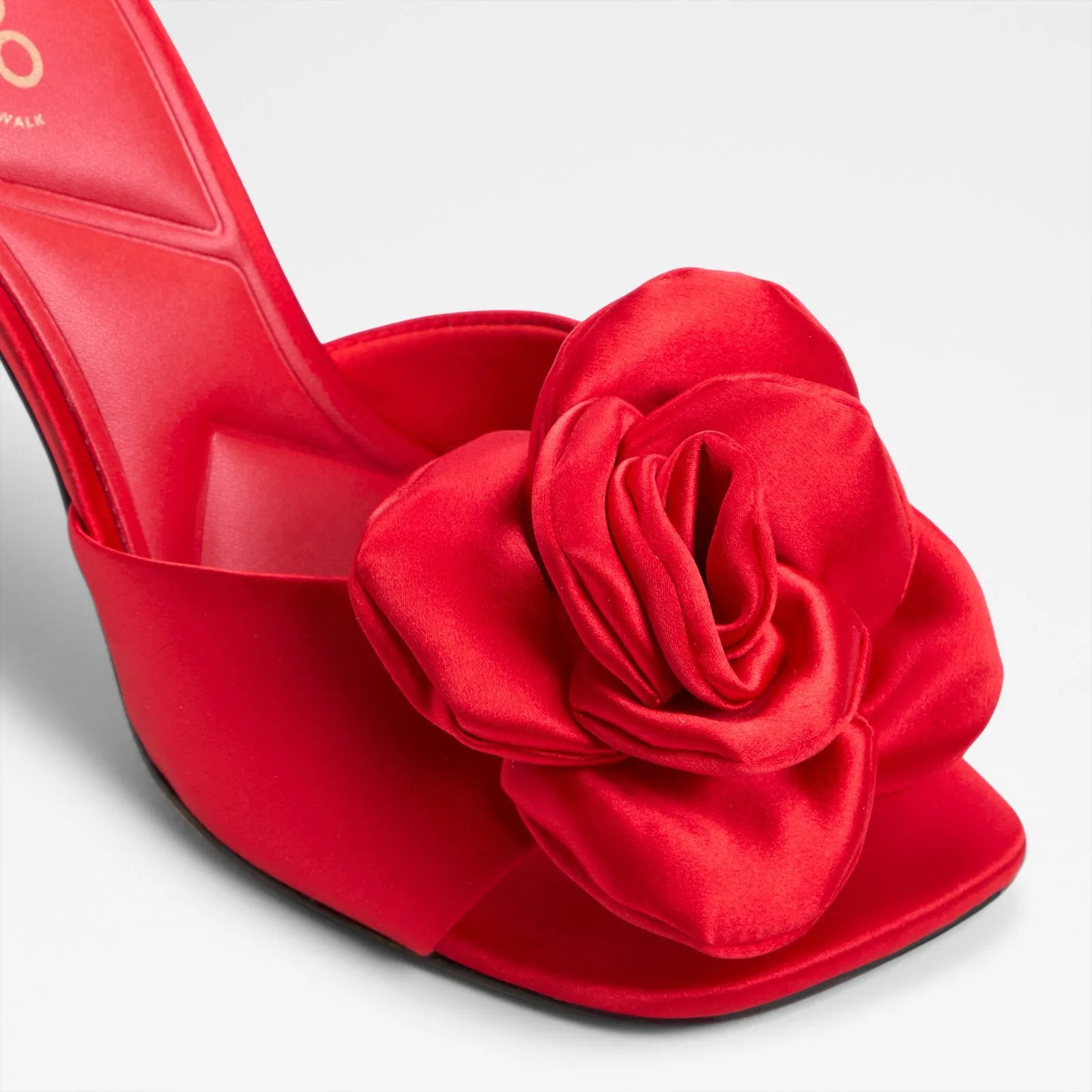 Redrose / Heeled Sandals