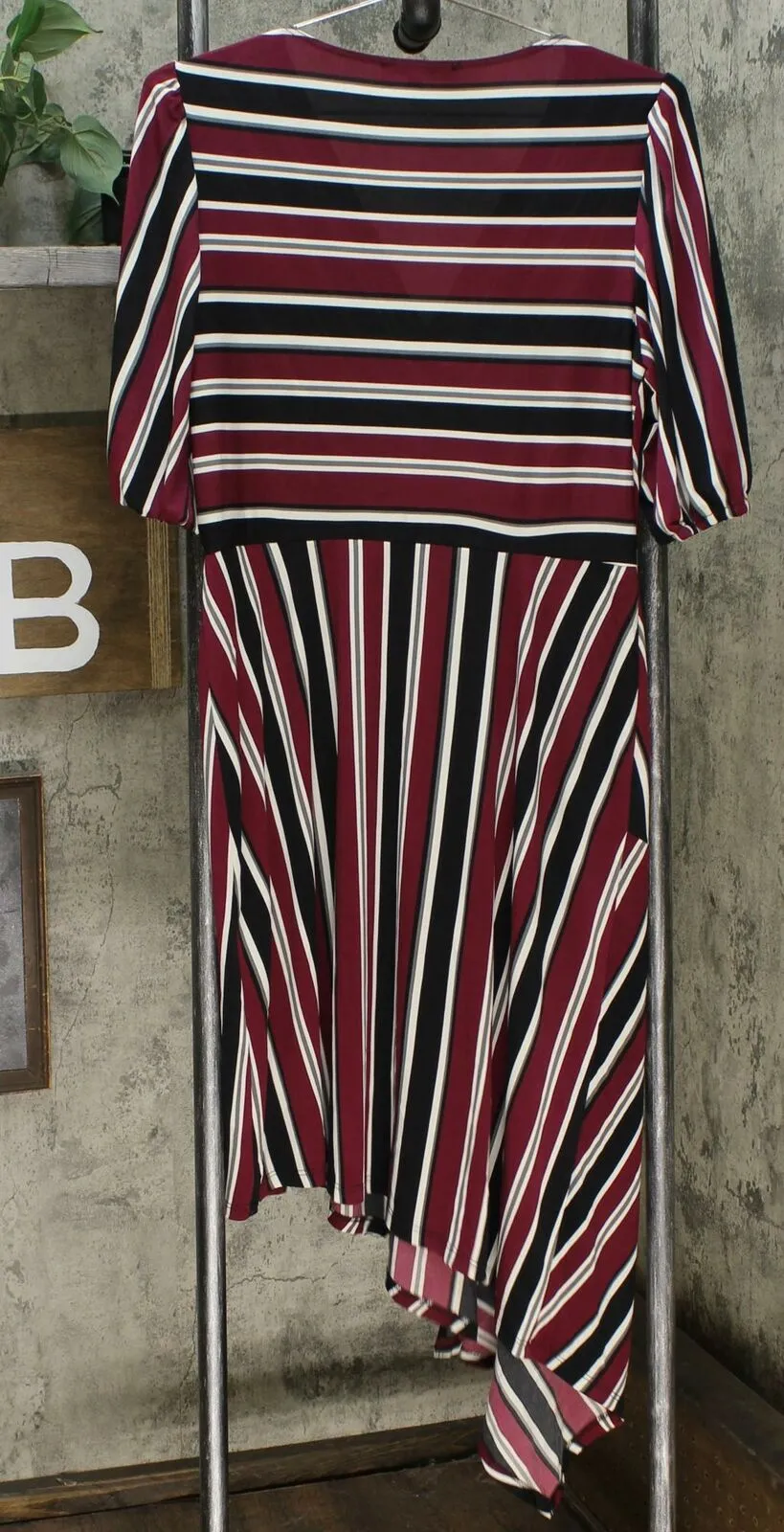 Tash   Sophie Women's Striped V Neck Dress With Asymmetric Hem Burgundy Medium